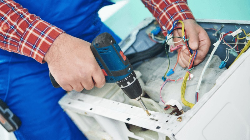 Güdül Hitachi servisi orijinal yedek parça kullanımı